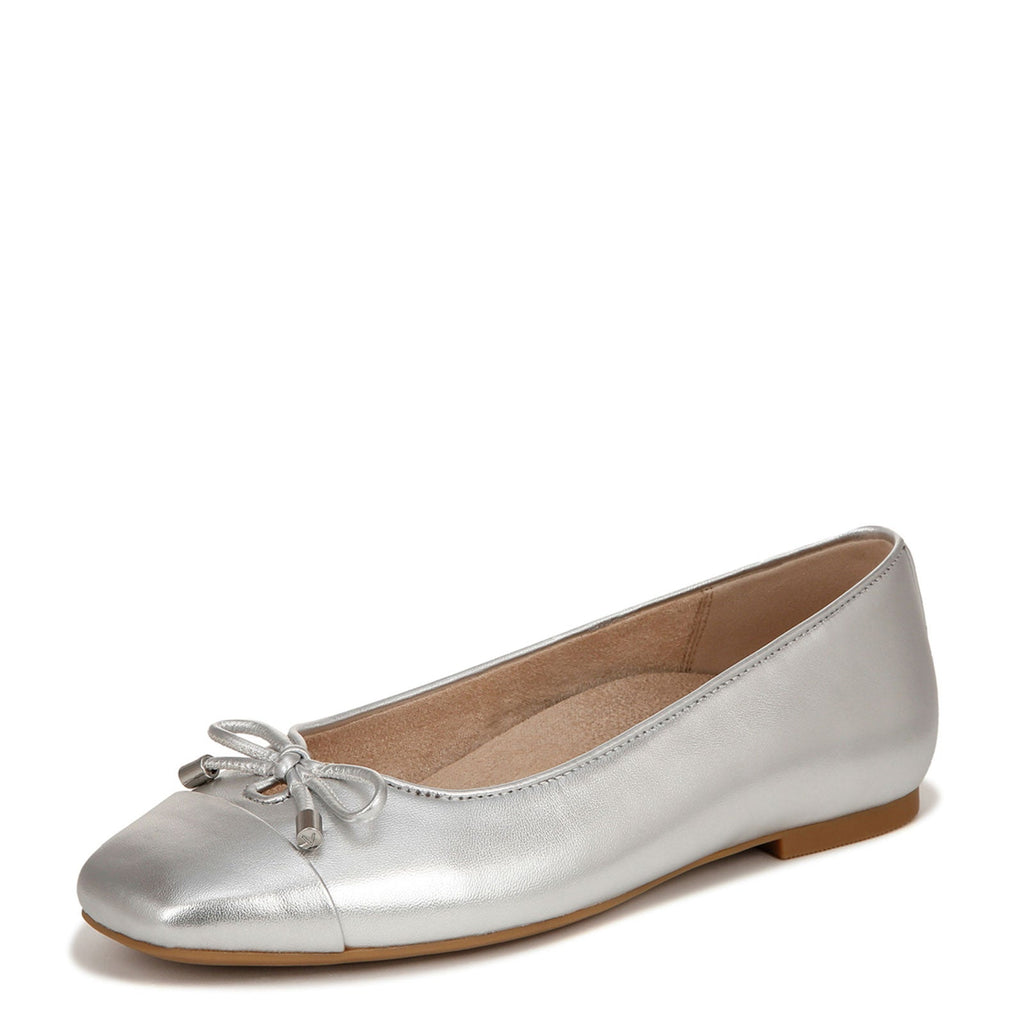 Women's Vionic Klara Flat SILVER METALLIC LEATHER I8667L5021