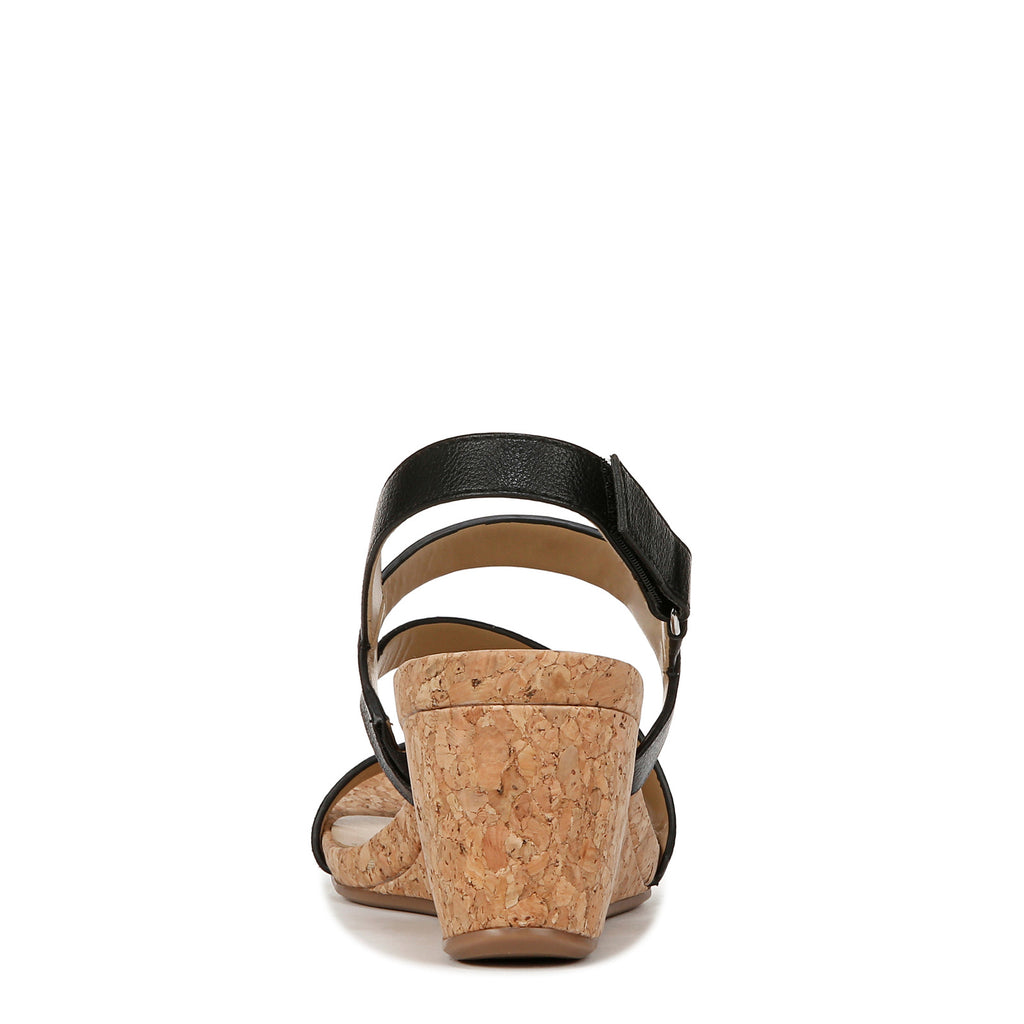 Women's Naturalizer Adria Sandal BLACK I9167S1001