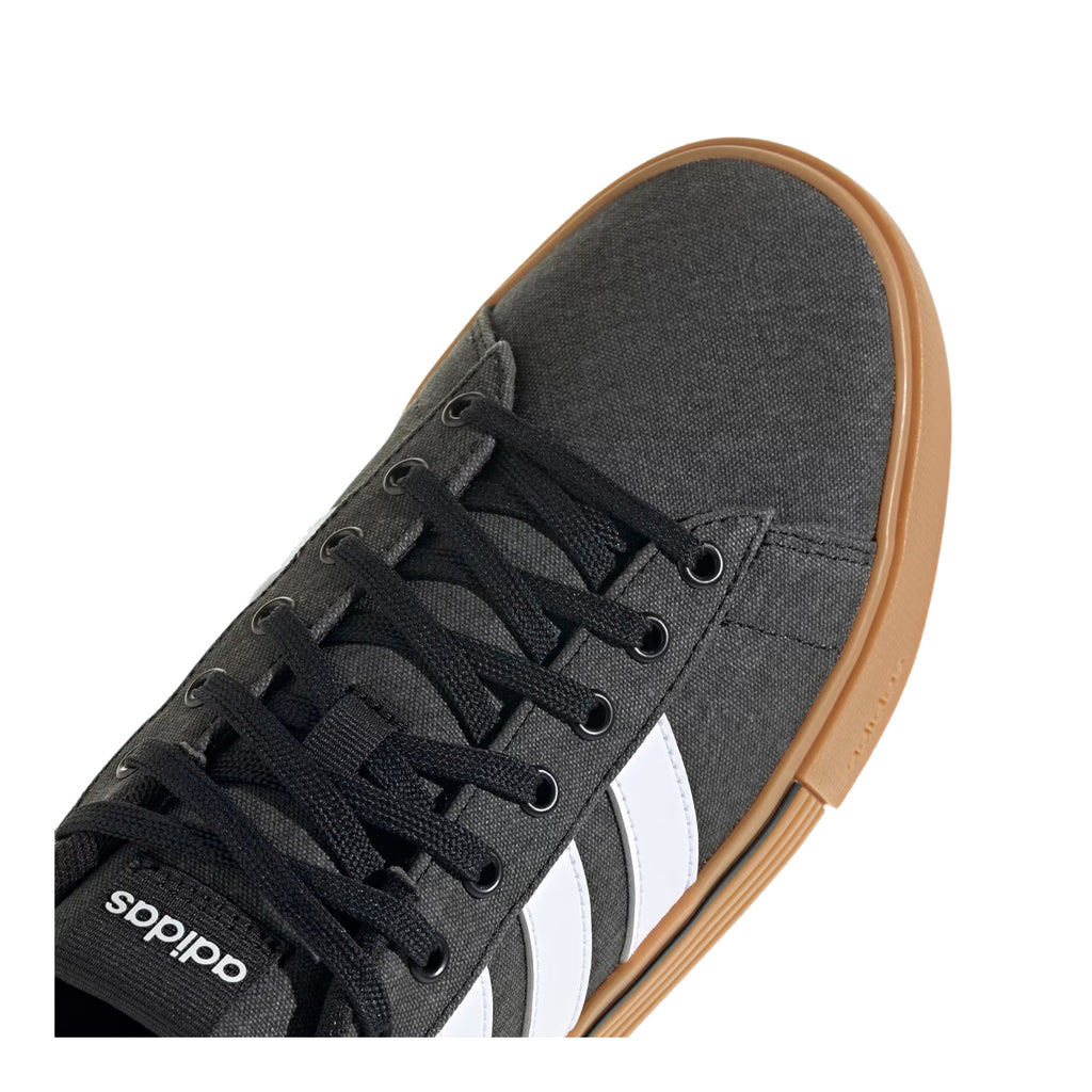 Men's Adidas Daily 4.0 Sneaker CORE BLACK / CLOUD WHITE / GUM IF4492