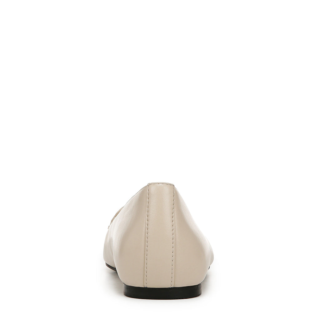 Women's Vionic Hayes Flat PARCHMENT J0816L3250