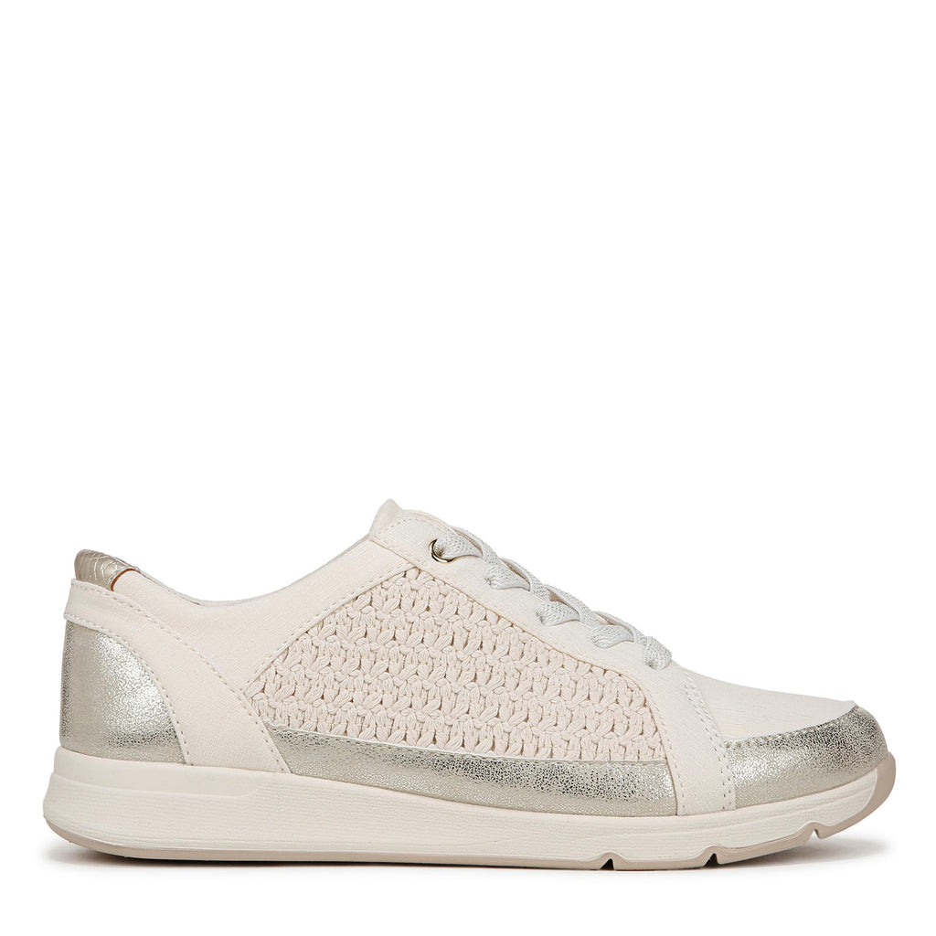 Women's BZees Recover Sneaker EGGNOG J4887F4101