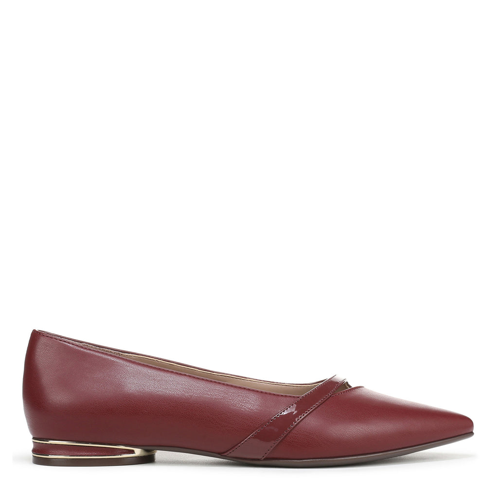 Women's Naturalizer Bria Flat CRANBERRY J5817S2600