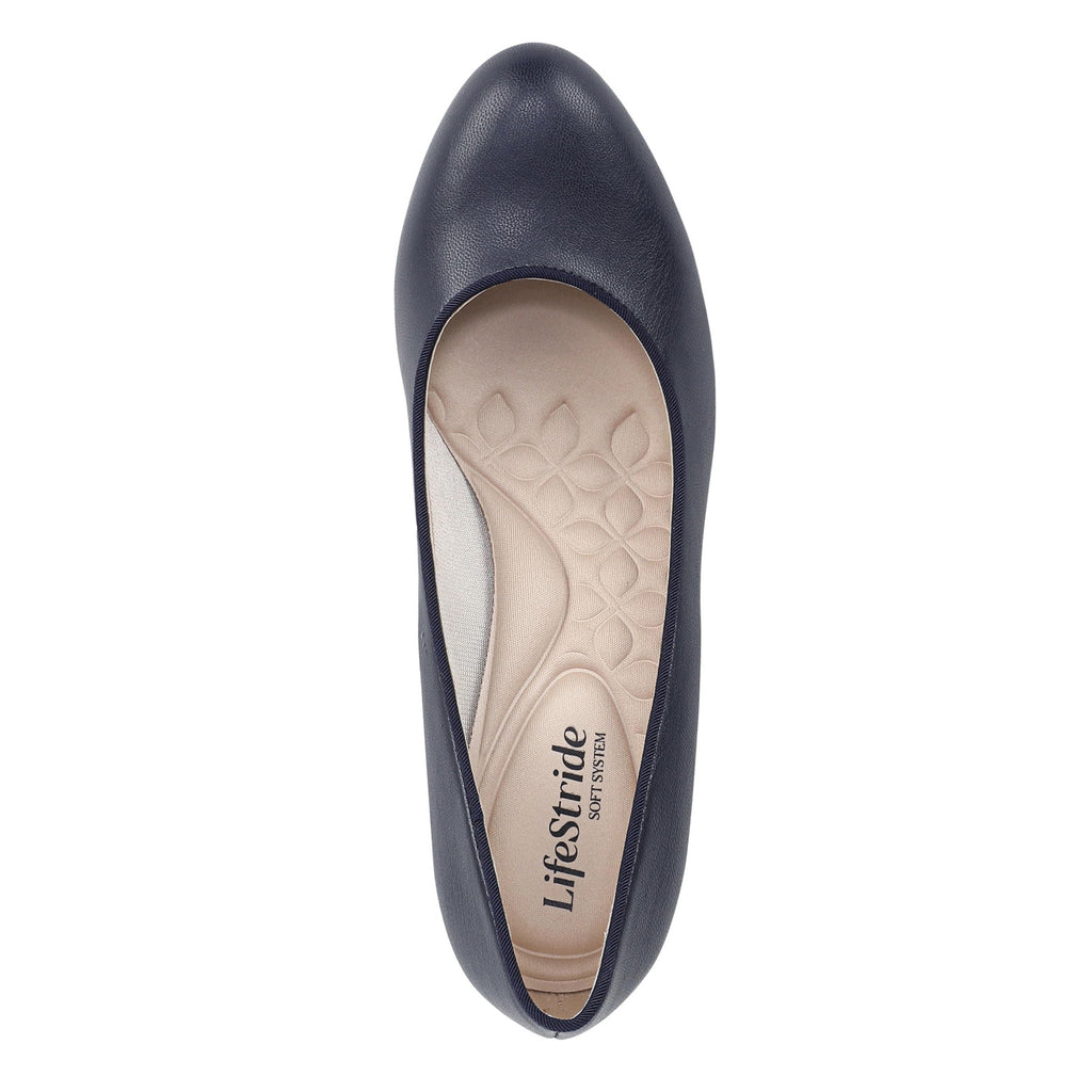 Women's LifeStride Parigi Plus Pump LUX NAVY J5876S2400