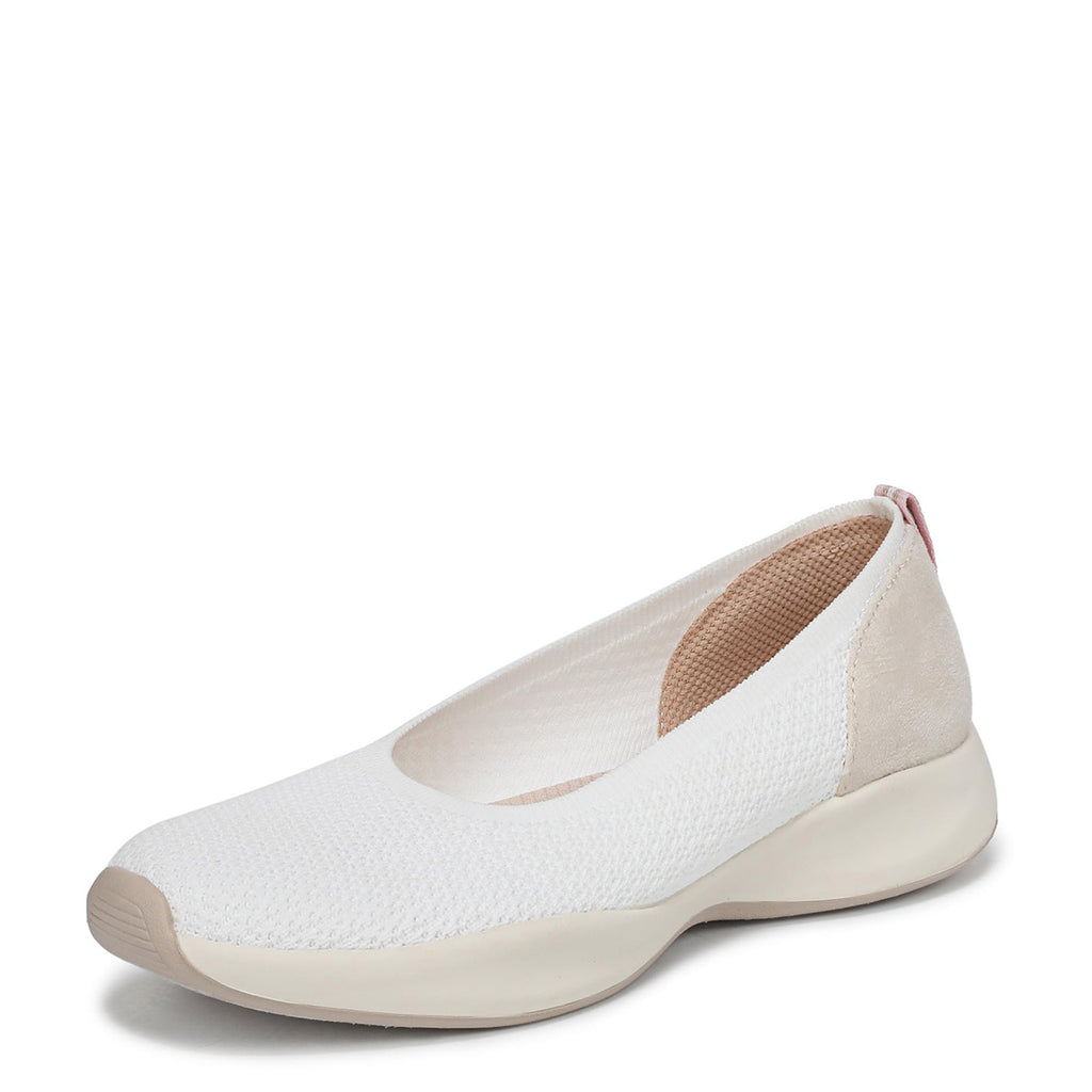 Women's BZees Unity Slip-On WHITE J8270F1100