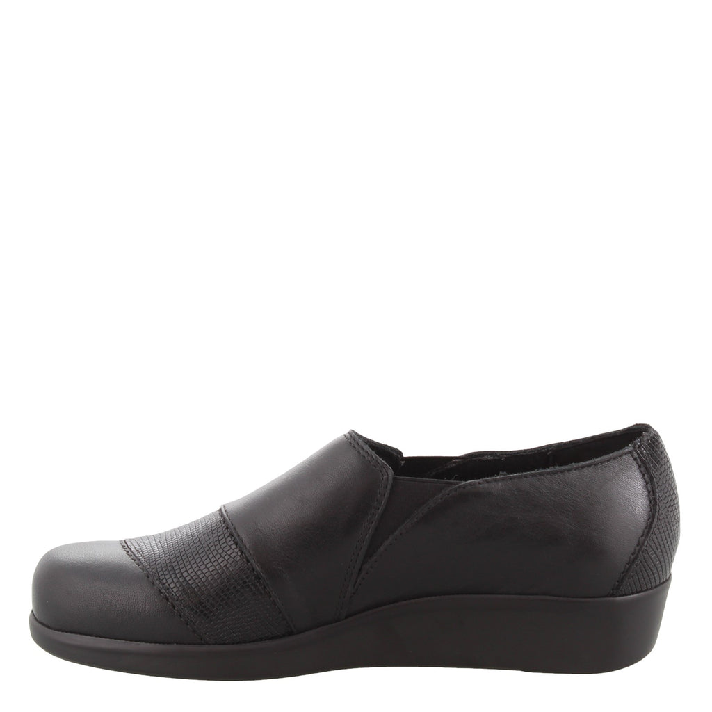 Women's SAS Nora Slip-On Loafer BLACK/LIZARD NORA BLK W LIZ