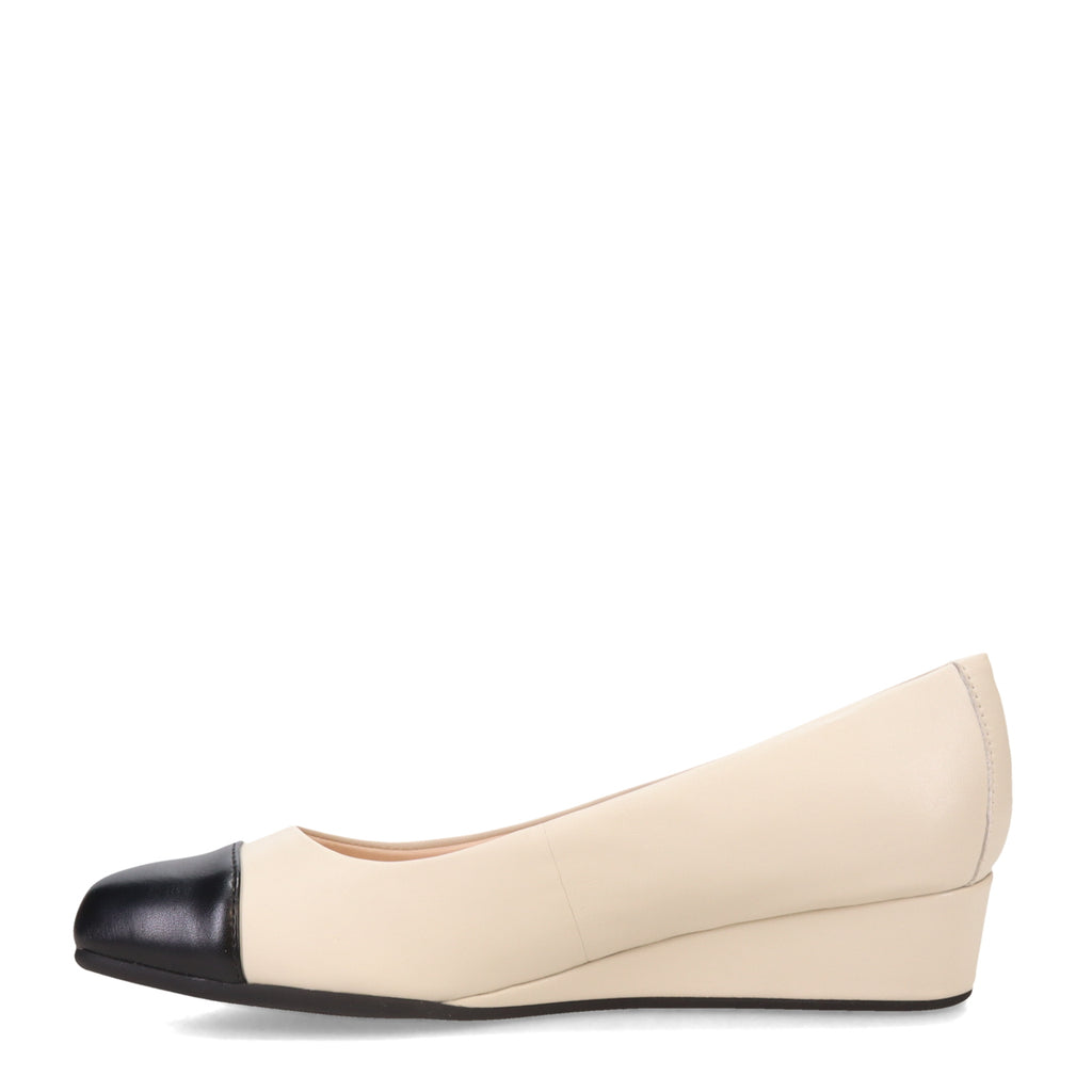 Women's Easy Spirit Gracey Wedge Pump IVORY SEGRACEY8-IVO01