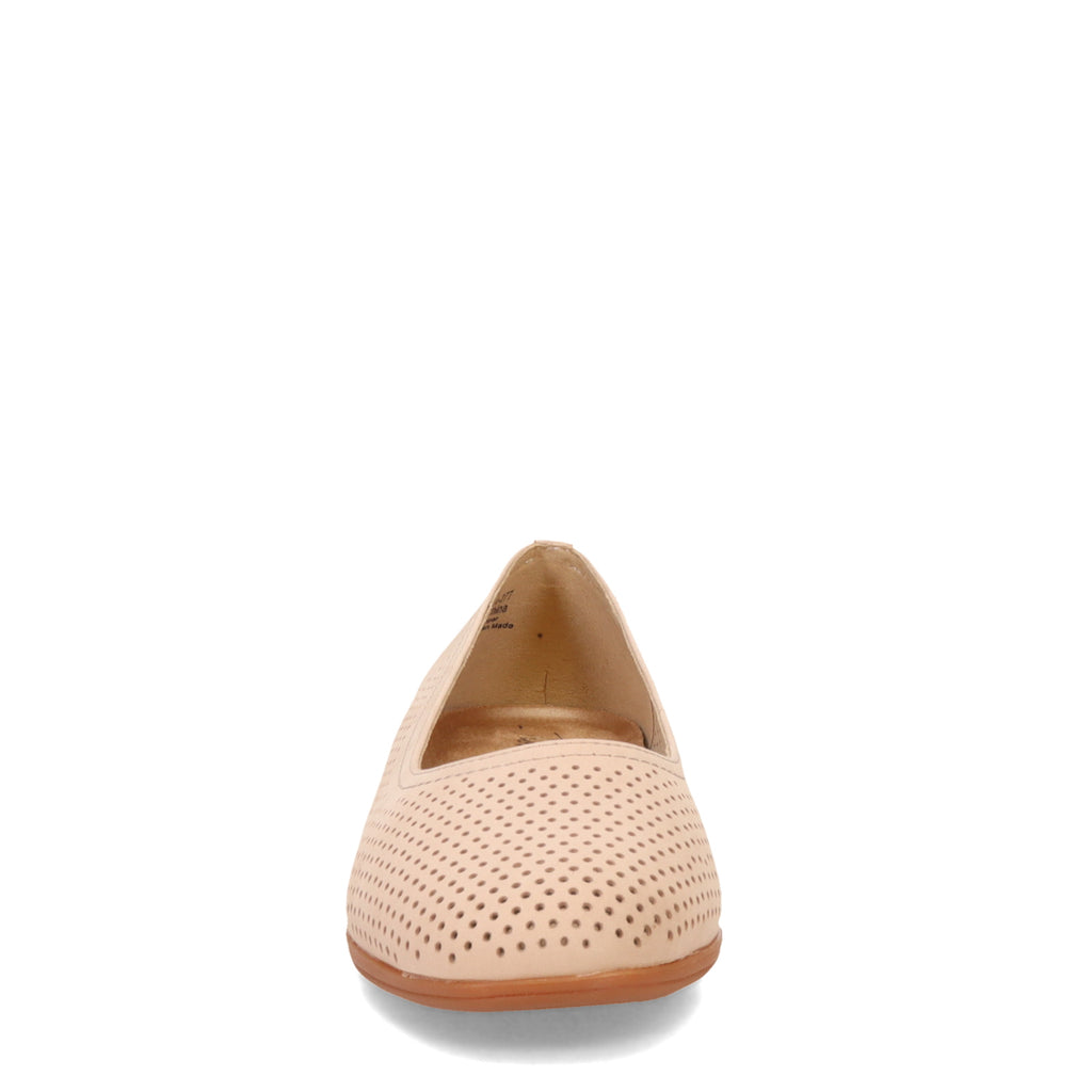 Women's Trotters Darcey Flat SAND PERF T1904277