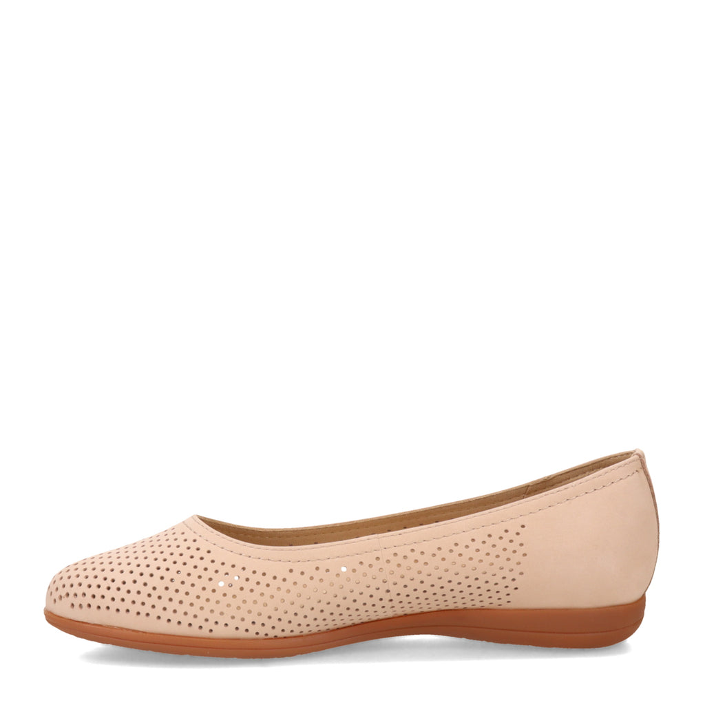 Women's Trotters Darcey Flat SAND PERF T1904277