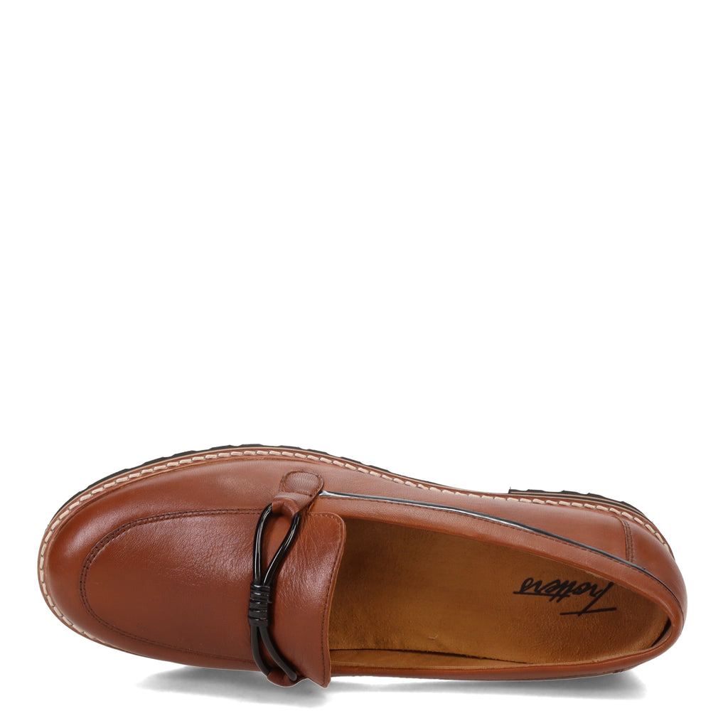 Women's Trotters Fiora Loafer LUGGAGE T2361-215