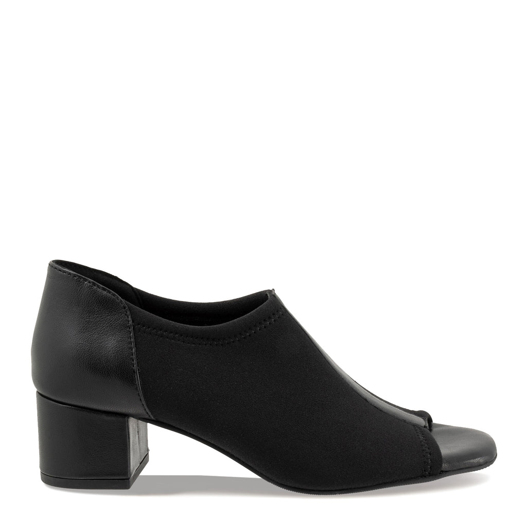 Women's Trotters Lennon Shootie BLACK T2609-001