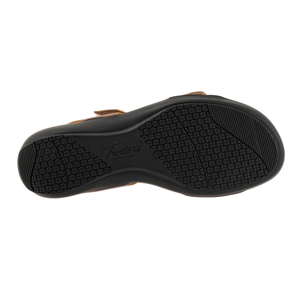 Women's Trotters Katarina Sandal LUGGAGE T2626-215