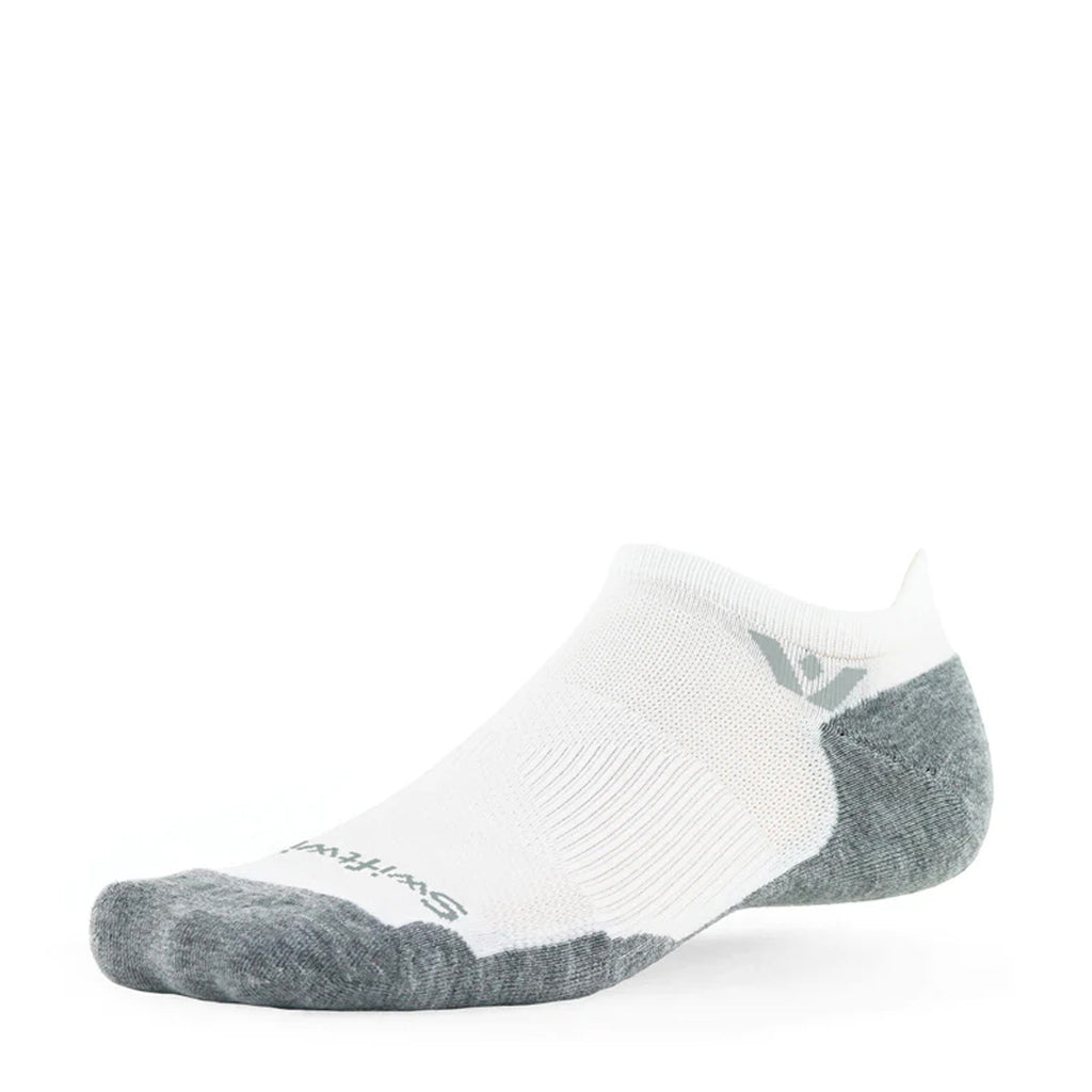 Swiftwick Maxus No Show Socks - 1 Pair WHITE ZN020TZ